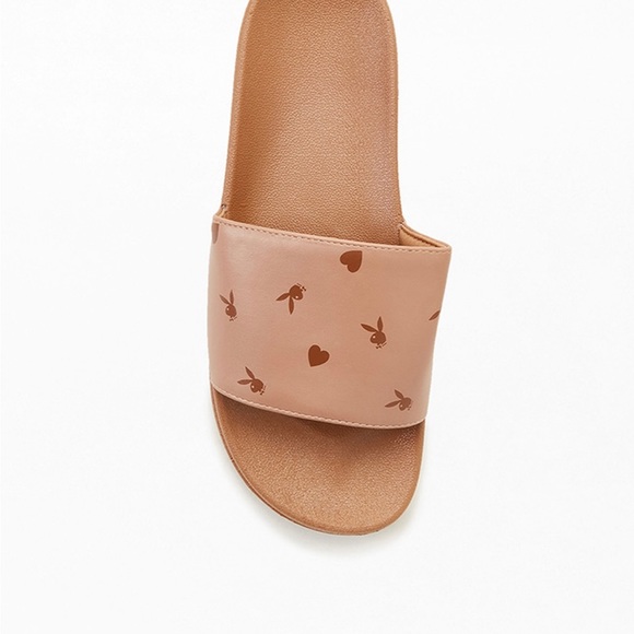 Playboy Women's Brown Bunny Slide Sandals Size 6 - Picture 5 of 5